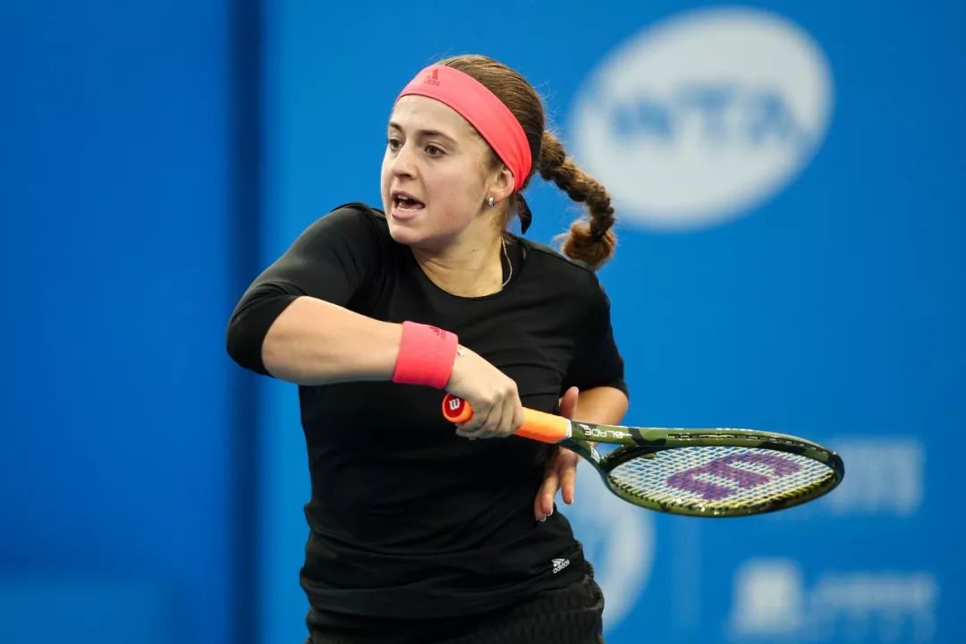 纽卡斯尔迎社区盾关键赛；冲刺阶段遗憾出局；媒体盛赞；身体对抗强度拉满(曼联vs纽卡斯尔分析)